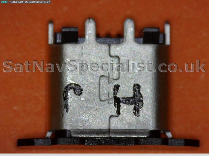 Charging Port Garmin Edge 820 - Image 2